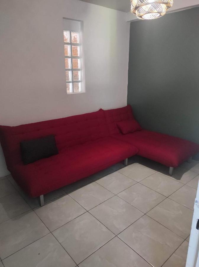 Location Saisonniere Les Bibassiers Le Tampon Exterior foto